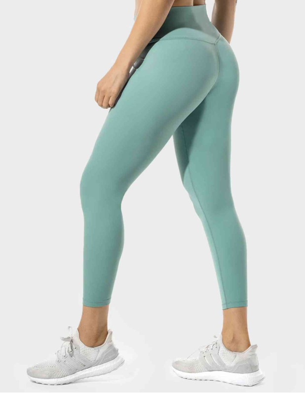 Women's Fitness 7/8 Leggings (SQUATWOLF)